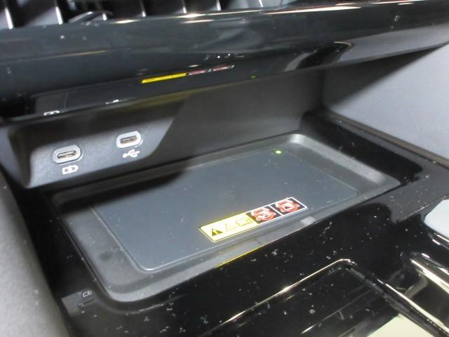 アルファード Ｚ　フルセグ　メモリーナビ　バックカメラ　衝突被害軽減システム　ＥＴＣ　ドラレコ　両側電動スライド　ＬＥＤヘッドランプ　乗車定員７人　３列シート（26枚目）