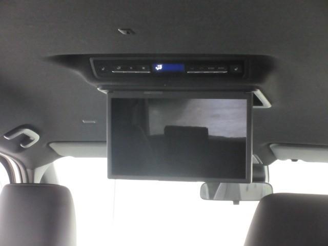 ノア ハイブリッドＳ－Ｚ　フルセグ　メモリーナビ　ＤＶＤ再生　後席モニター　バックカメラ　衝突被害軽減システム　ＥＴＣ　両側電動スライド　ＬＥＤヘッドランプ　乗車定員７人　３列シート（17枚目）