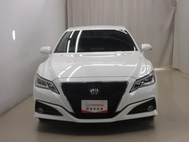 クラウンハイブリッド Ｇ　フルセグ　メモリーナビ　ＤＶＤ再生　バックカメラ　衝突被害軽減システム　ＥＴＣ　ＬＥＤヘッドランプ（3枚目）