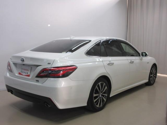 クラウンハイブリッド Ｇ　フルセグ　メモリーナビ　ＤＶＤ再生　バックカメラ　衝突被害軽減システム　ＥＴＣ　ＬＥＤヘッドランプ（5枚目）