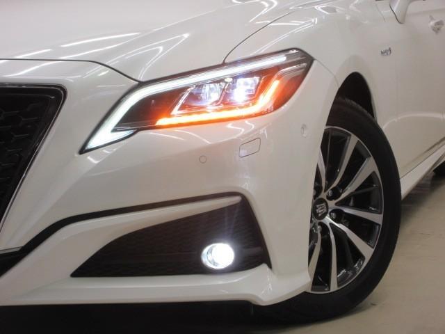 クラウンハイブリッド Ｇ　フルセグ　メモリーナビ　ＤＶＤ再生　バックカメラ　衝突被害軽減システム　ＥＴＣ　ＬＥＤヘッドランプ（7枚目）