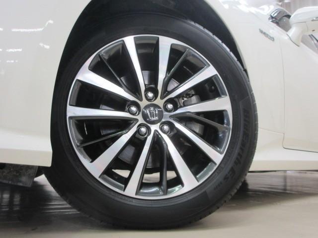 クラウンハイブリッド Ｇ　フルセグ　メモリーナビ　ＤＶＤ再生　バックカメラ　衝突被害軽減システム　ＥＴＣ　ＬＥＤヘッドランプ（8枚目）