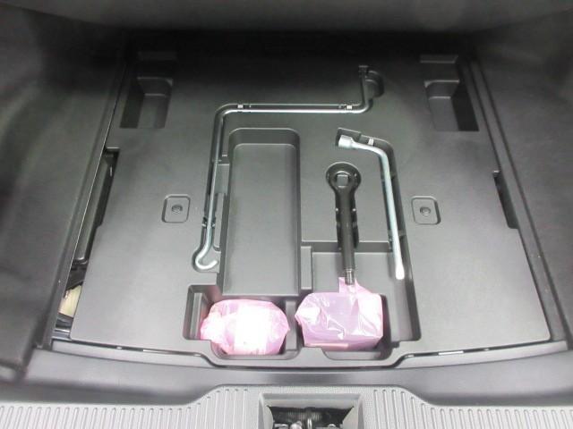 クラウンハイブリッド Ｇ　フルセグ　メモリーナビ　ＤＶＤ再生　バックカメラ　衝突被害軽減システム　ＥＴＣ　ＬＥＤヘッドランプ（36枚目）