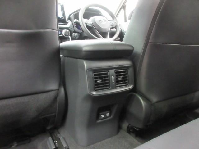 RAV4 G Zパッケージ 4WD フルセグ メモリーナビ DVD再生 バックカメラ 衝突被害軽減システム ETC LEDヘッドランプ(17枚目)