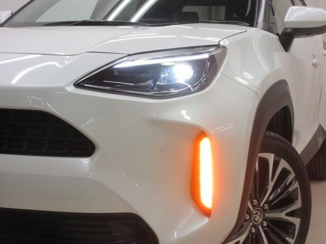 ヤリスクロス Z フルセグ メモリーナビ バックカメラ 衝突被害軽減システム ETC LEDヘッドランプ(8枚目)