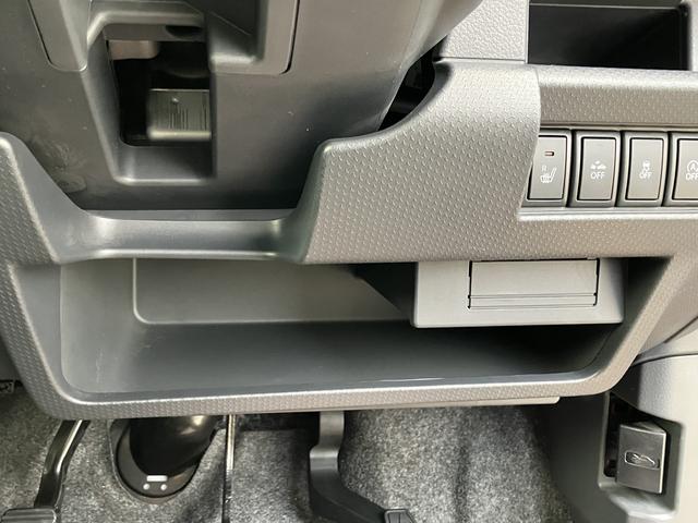 ハスラー Ｇ　ＭＲ３１Ｓ．ＭＲ４１Ｓ　今でも人気のハスラー！！走行　約１７０００ＫＭ　ナビついてます！！（39枚目）