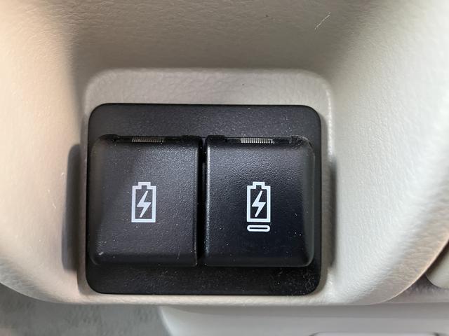 エブリイワゴン ＰＺターボ　標準ルーフ　５型　運転席側シートヒーター　パワーステアリング　パワーウィンドウ　エアコン　電動格納ミラー　アイドリングストップ　ＡＢＳ　横滑り防止装置　衝突安全ボディ　オートライト　衝突被害軽減システム（5枚目）