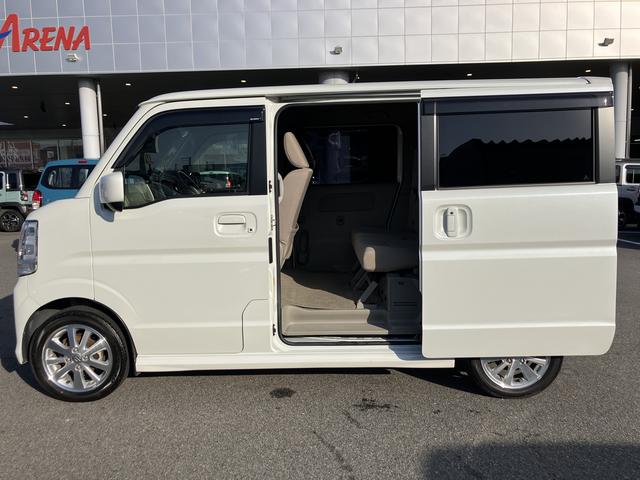 エブリイワゴン ＰＺターボ　標準ルーフ　５型　運転席側シートヒーター　パワーステアリング　パワーウィンドウ　エアコン　電動格納ミラー　アイドリングストップ　ＡＢＳ　横滑り防止装置　衝突安全ボディ　オートライト　衝突被害軽減システム（30枚目）