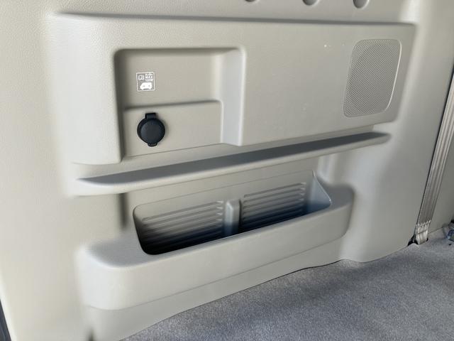 エブリイワゴン ＰＺターボ　標準ルーフ　５型　運転席側シートヒーター　パワーステアリング　パワーウィンドウ　エアコン　電動格納ミラー　アイドリングストップ　ＡＢＳ　横滑り防止装置　衝突安全ボディ　オートライト　衝突被害軽減システム（46枚目）