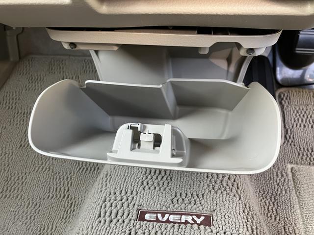 エブリイワゴン ＰＺターボ　標準ルーフ　５型　運転席側シートヒーター　パワーステアリング　パワーウィンドウ　エアコン　電動格納ミラー　アイドリングストップ　ＡＢＳ　横滑り防止装置　衝突安全ボディ　オートライト　衝突被害軽減システム（56枚目）