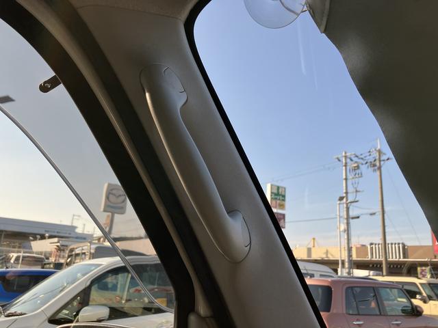 エブリイワゴン ＰＺターボ　標準ルーフ　５型　運転席側シートヒーター　パワーステアリング　パワーウィンドウ　エアコン　電動格納ミラー　アイドリングストップ　ＡＢＳ　横滑り防止装置　衝突安全ボディ　オートライト　衝突被害軽減システム（64枚目）