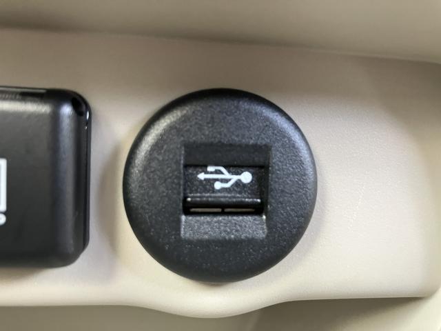 アルトラパン X 5型 バックモニター付きモニターオーディオ バックモニター付モニターオーディオ 前席シートヒーター 電動格納ミラー アイドリングストップ ABS USB入力端子 LEDヘッドランプ 横滑り防止装置 衝突安全ボディ オートライト(8枚目)