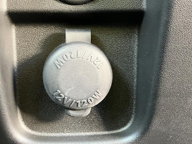 �������A�N�Z�T���[�\�P�b�g���t���Ă��܂��B