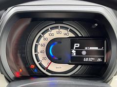燃費効率が良い運転状態になるとメーターの照明がエコドライブをサポートします♪ 6