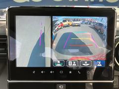 �֤����庸���ˣ��ĤΥ��������֡��֤򿿾夫�鸫���褦�ʱ�����Ǥ��Ф��Ƥ���륫���ʥӥ���������ա� 5