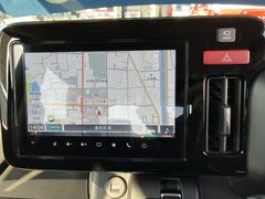 �֤����庸���ˣ��ĤΥ��������֡��֤򿿾夫�鸫���褦�ʱ�����Ǥ��Ф��Ƥ���륫���ʥӥ���������ա� 3