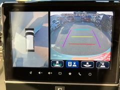 �֤����庸���ˣ��ĤΥ��������֡��֤򿿾夫�鸫���褦�ʱ�����Ǥ��Ф��Ƥ���륫���ʥӥ���������ա� 4