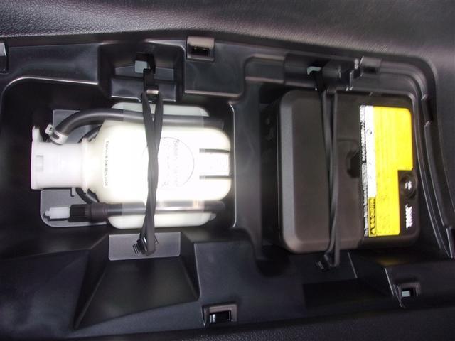 ヴォクシー ハイブリッドＺＳ　煌ＩＩ　フルセグ　メモリーナビ　ＤＶＤ再生　バックカメラ　衝突被害軽減システム　ＥＴＣ　両側電動スライド　ＬＥＤヘッドランプ　乗車定員７人　３列シート　ロングラン保証あり　トヨタ認定中古車（15枚目）