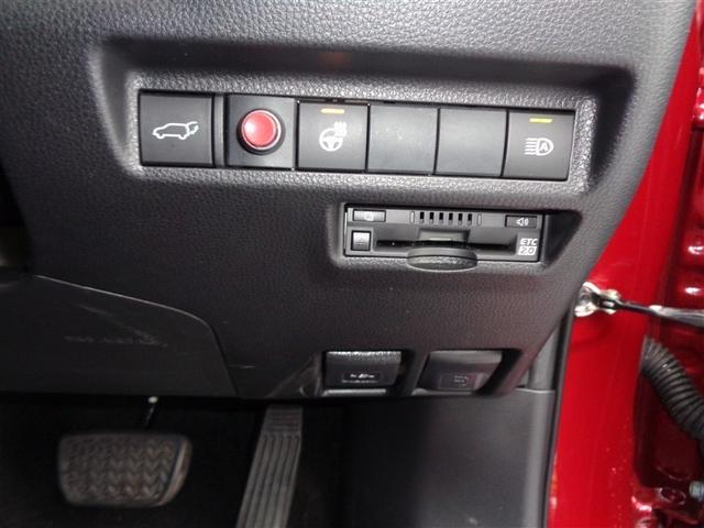 RAV4 G Zパッケージ トヨタ認定中古車 キック式パワーバックドア 4WD デジタルインナーミラー フルセグ メモリーナビ DVD再生 バックカメラ 衝突被害軽減システム ETC LEDヘッドランプ ワンオーナー(14枚目)