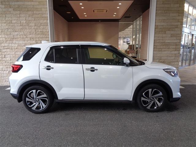 ライズ Z トヨタ認定中古車 全周囲モニター シートヒーター フルセグ メモリーナビ DVD再生 バックカメラ 衝突被害軽減システム ETC LEDヘッドランプ ワンオーナー アイドリングストップ(2枚目)