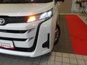 ノア Ｇ　トヨタ認定中古車　先進ライト　ミュージックプレイヤー接続可　バックカメラ　衝突被害軽減システム　ＥＴＣ　両側電動スライド　ＬＥＤヘッドランプ　ウオークスルー　乗車定員７人　３列シート　ワンオーナー（3枚目）