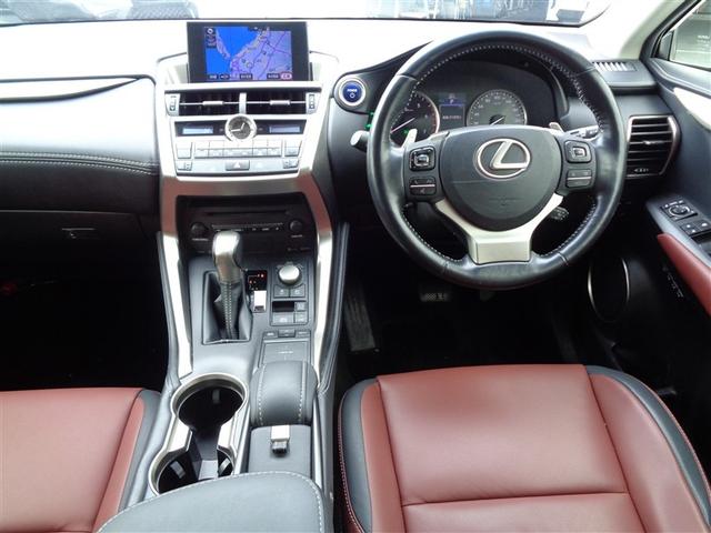 NX NX300h Iパッケージ トヨタ認定中古車 パノラミックビューモニター ブラインドスポットモニター パワーバックドア クルーズコントロール フルセグ メモリーナビ DVD再生 バックカメラ ETC LEDヘッドランプ(12枚目)