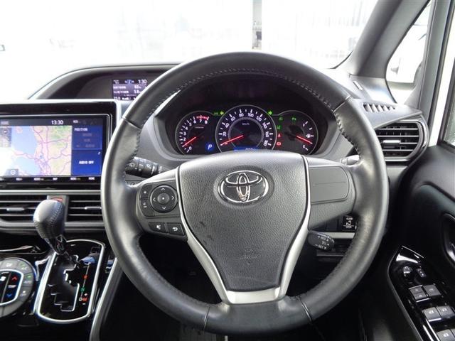 ヴォクシー ＺＳ　煌ＩＩ　トヨタ認定中古車　フルセグ　メモリーナビ　ＤＶＤ再生　バックカメラ　衝突被害軽減システム　ＥＴＣ　ドラレコ　両側電動スライド　ＬＥＤヘッドランプ　ウオークスルー　乗車定員７人　３列シート　ワンオーナー（18枚目）