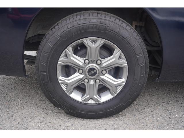 ＮＶ３５０キャラバンバン ロングプレミアムＧＸ　ＴＶ　ナビ　ＣＤ　ＤＶＤ再生　ＥＴＣ　左オートスライドドア　５ドア　アラウンドビューモニター　エマージェンシーブレーキ　スマートキー　外品アルミ（26枚目）