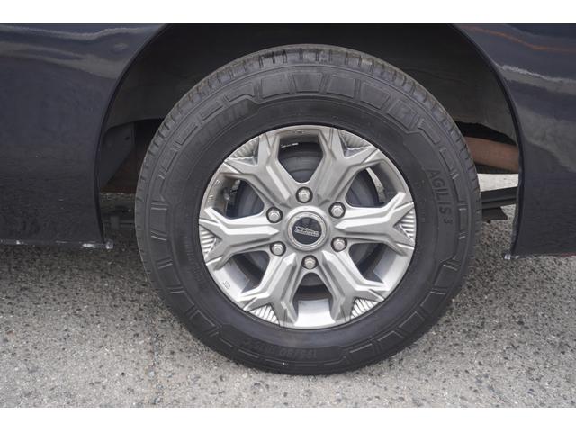 ＮＶ３５０キャラバンバン ロングプレミアムＧＸ　ＴＶ　ナビ　ＣＤ　ＤＶＤ再生　ＥＴＣ　左オートスライドドア　５ドア　アラウンドビューモニター　エマージェンシーブレーキ　スマートキー　外品アルミ（28枚目）