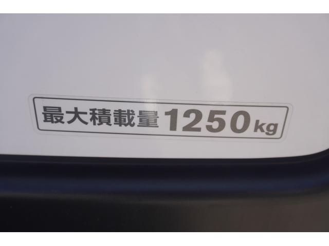 NV350キャラバンバン ロングDXターボ TV ナビ CD DVD再生 Bカメラ ETC エマージェンシーブレーキ 荷台マット新品 両側スライドドア キーレス(27枚目)