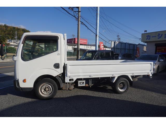 アトラストラック スーパーローＤＸ　キーレス　ＡＣ　ＰＳ　ＰＷ　Ｗタイヤ　乗車定員３名（5枚目）