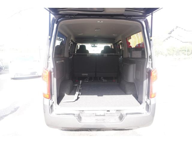 ＮＶ３５０キャラバンバン ロングプレミアムＧＸターボ　ＴＶ　ナビ　ＤＶＤ再生　Ｂｌｕｅｔｏｏｔｈ対応　リアクーラー　リアヒーター　両側スライドドア　エマージェンシーブレーキ　ＬＥＤヘットライト　横滑り防止装置（10枚目）