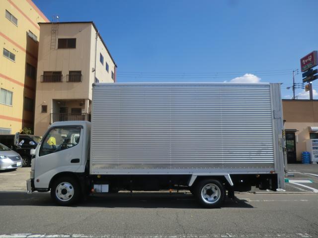 トヨエース ２トンロングアルミバン　跳ね上げ式パワーゲート　６速ＡＴ　バックカメラ・ＥＴＣ車載器・社外ポータブルナビ　バックカメラ・社外オーディオ（19枚目）