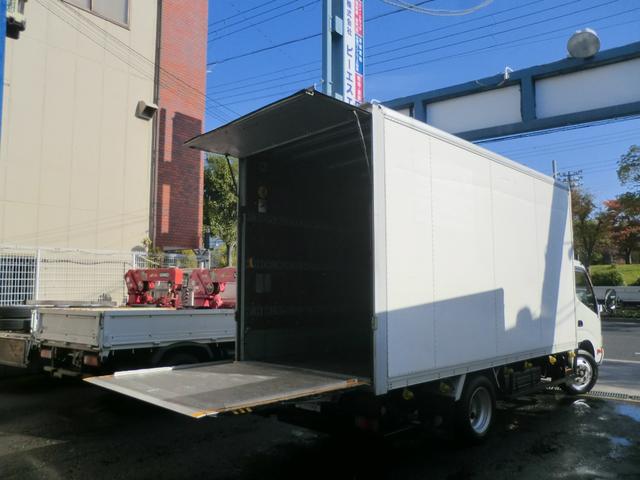 デュトロ 　フロア６速ＡＴ　社外バックカメラ・モニター　ＥＴＣ　準中型免許（５トン未満限定）適合車（25枚目）