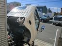 ２トンロングアルミバン　跳ね上げ式パワーゲート　６速ＡＴ　バックカメラ・ＥＴＣ車載器・社外ポータブルナビ　バックカメラ・社外オーディオ（49枚目）