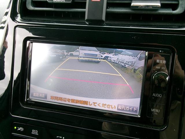 プリウス Ｓ　エアコン　パワステ　パワーウインドウ　エアバック　ＥＴＣ　スマートキー　プッシュスタート　レザーシートカバー　ＳＤナビ　地デジ　１年保証距離無制限保証（13枚目）