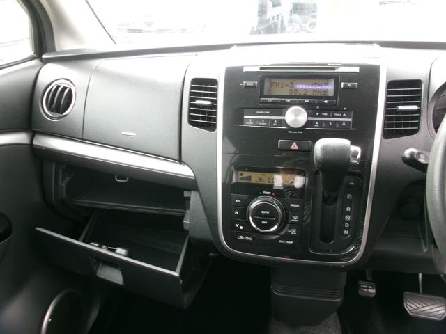 ワゴンＲスティングレー ＴＳ　４ＷＤ　エアコン　パワステ　パワーウインドウ　エアバック　プッシュスタート　スマートキー　運転席シートヒーター　パドルシフト　社外アルミ　ＩＣターボ　記録簿　社外エアロ　マフラー　足回り（12枚目）