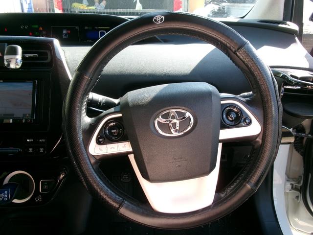 プリウス Ｓ　エアコン　パワステ　パワーウインドウ　エアバック　ＡＢＳ　純正ナビ　地デジ　バックモニター　スマートキー　プッシュスタート　モデリスタ　フルエアロ　１年保証距離無制限保証（8枚目）