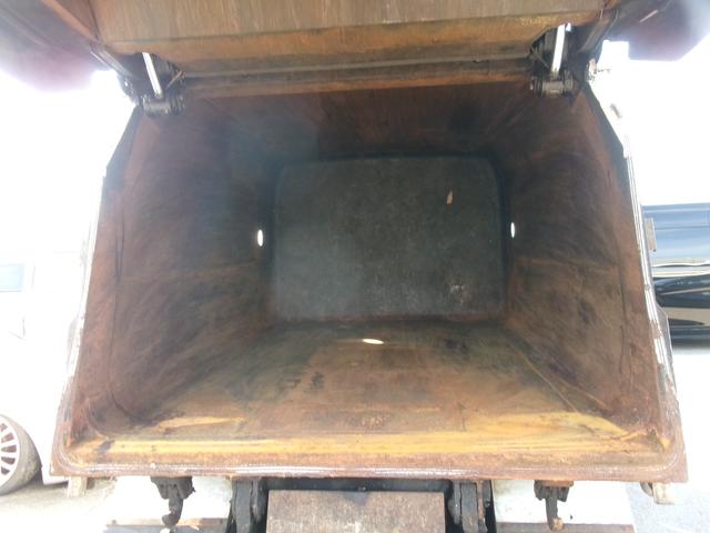 エルフトラック 塵芥車 エアコン パワステ パワーウインドウ エアバック ABS ETC ディーゼル 2000kg(16枚目)