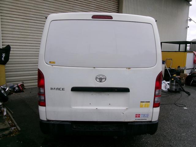 ハイエースバン 　４ＷＤ　ワンオーナー　保冷バン　エアコン　パワステ　パワーウインドウ　エアバック　ＡＢＳ　ＥＴＣ　ディーゼルターボ（6枚目）