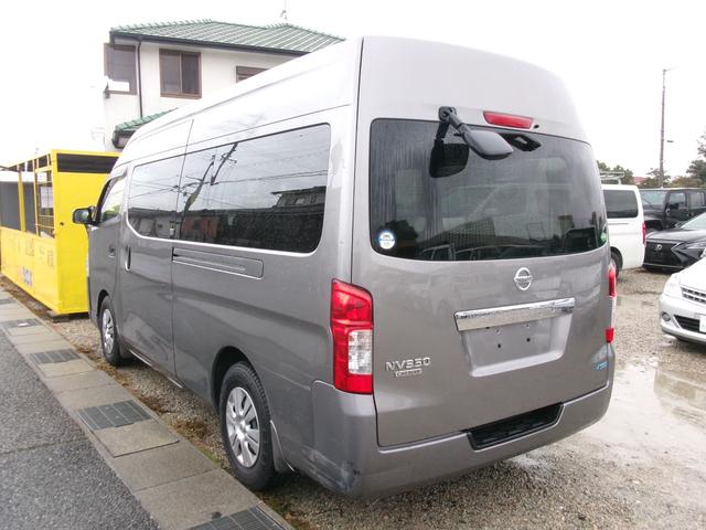 ＮＶ３５０キャラバンバン スーパーロングワイドＤＸターボ　エアコン　パワステ　パワーウインドウ　エアバック　フォグランプ　キーレス　４ドア　ナビ地デジ　バックカメラ　ＥＴＣ　ディーゼルターボ（5枚目）