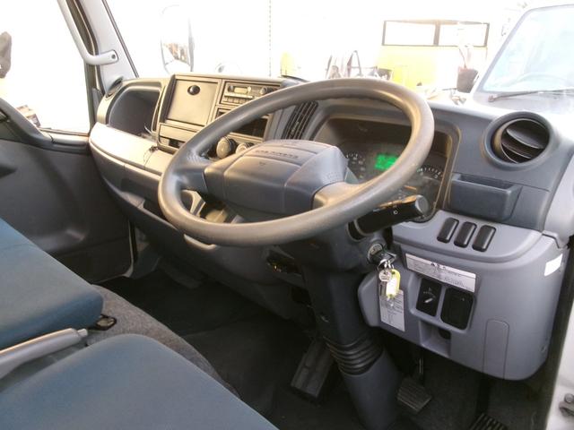 キャンター 　平ボディー　エアコン　パワステ　パワーウインドウ　エアバック　ＡＢＳ　ＥＴＣ　鉄板張り（10枚目）