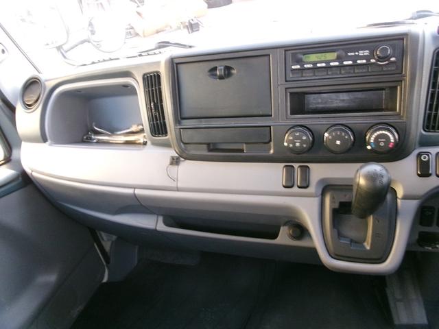 キャンター 　平ボディー　エアコン　パワステ　パワーウインドウ　エアバック　ＡＢＳ　ＥＴＣ　鉄板張り（11枚目）