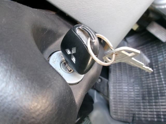 ミニキャブ・ミーブ ＣＤ　１０．５ｋｗｈ　４シーター　ハイルーフ　エアコン　パワステ　パワーウインドウ　エアバック　ＥＴＣ（16枚目）