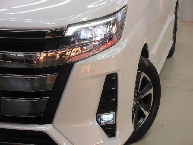 ノア Ｓｉ　ダブルバイビーＩＩＩ　フルセグ　メモリーナビ　ＤＶＤ再生　バックカメラ　衝突被害軽減システム　ＥＴＣ　両側電動スライド　ＬＥＤヘッドランプ　乗車定員７人　３列シート　アイドリングストップ（7枚目）