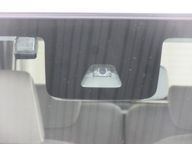 ムーヴキャンバス Ｘメイクアップ　ＳＡＩＩ　フルセグ　メモリーナビ　ＤＶＤ再生　バックカメラ　衝突被害軽減システム　ＥＴＣ　アイドリングストップ（10枚目）