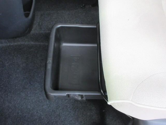 ムーヴキャンバス Ｘメイクアップ　ＳＡＩＩ　フルセグ　メモリーナビ　ＤＶＤ再生　バックカメラ　衝突被害軽減システム　ＥＴＣ　アイドリングストップ（18枚目）