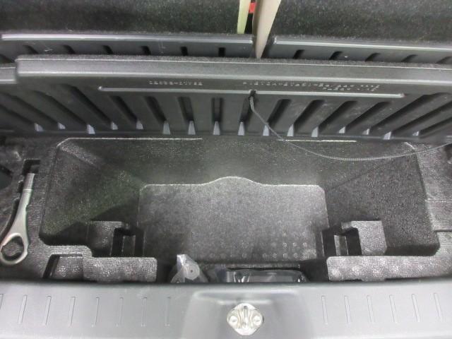 ムーヴキャンバス Ｘメイクアップ　ＳＡＩＩ　フルセグ　メモリーナビ　ＤＶＤ再生　バックカメラ　衝突被害軽減システム　ＥＴＣ　アイドリングストップ（32枚目）