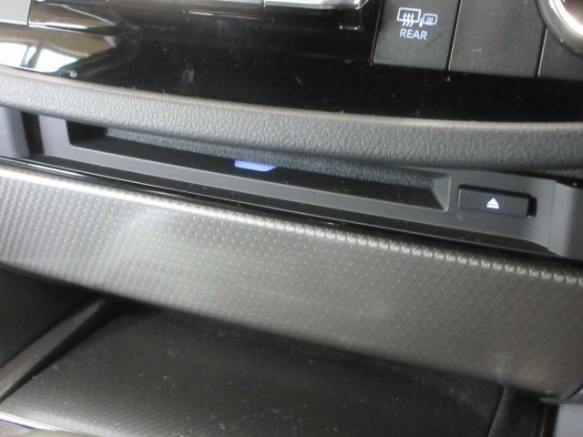 クラウンハイブリッド ＲＳ　リミテッドＩＩ　革シート　フルセグ　メモリーナビ　ＤＶＤ再生　バックカメラ　衝突被害軽減システム　ＥＴＣ　ドラレコ　ＬＥＤヘッドランプ（15枚目）