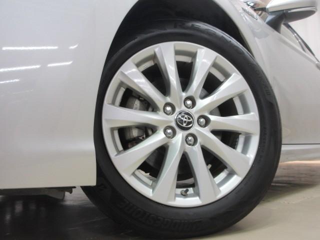 カムリ ＷＳ　フルセグ　メモリーナビ　ＤＶＤ再生　バックカメラ　衝突被害軽減システム　ＥＴＣ　ＬＥＤヘッドランプ（8枚目）